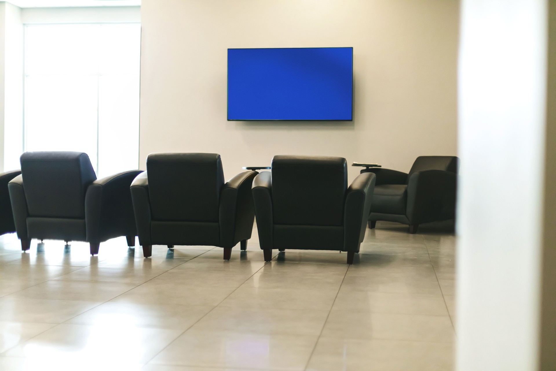 Sales Floor Waiting Room and Desk Commercial Building Design Elements Office Space Design and Decor USA Photo Series